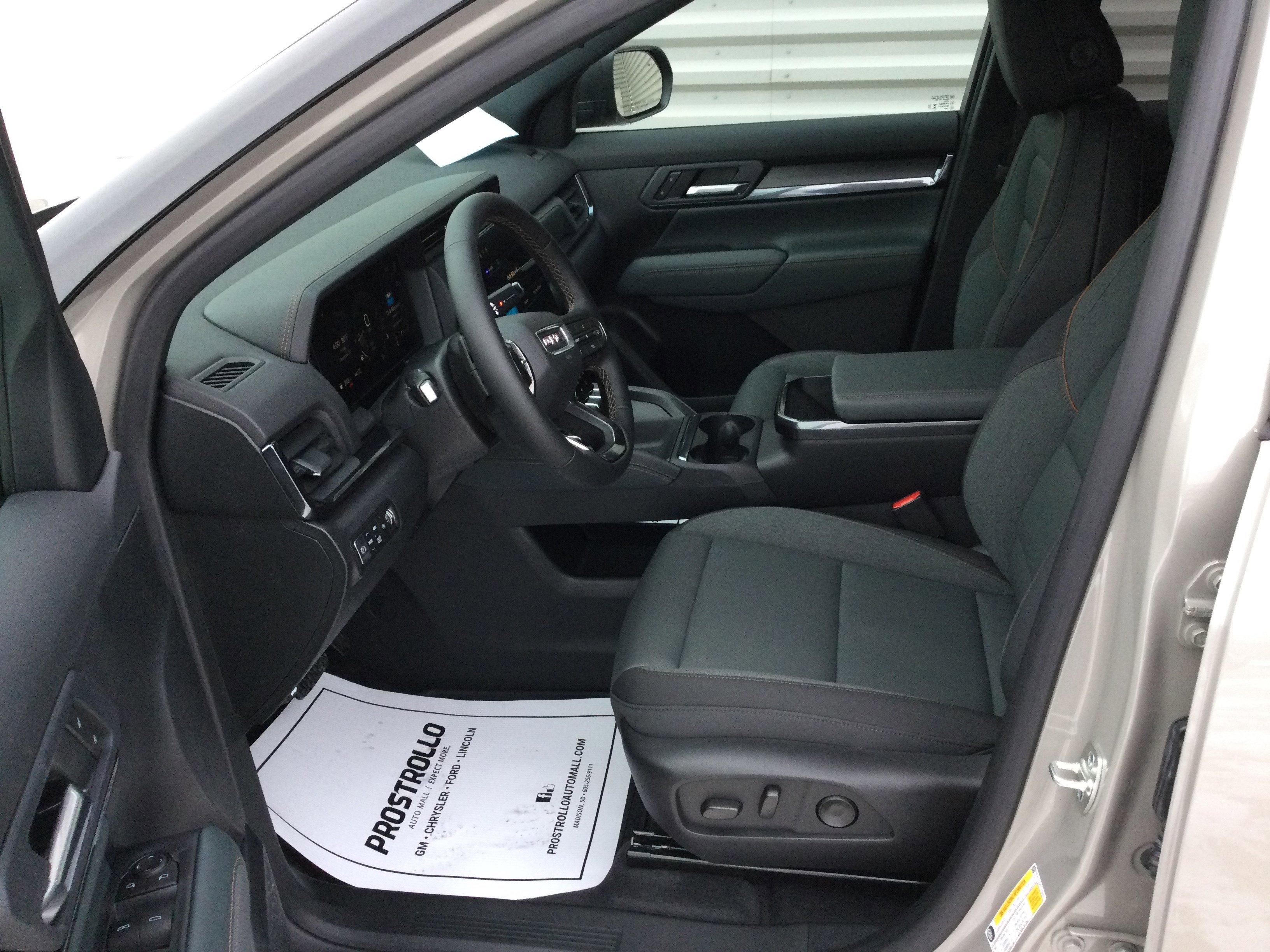 New 2026 GMC Terrain AT4 image 7