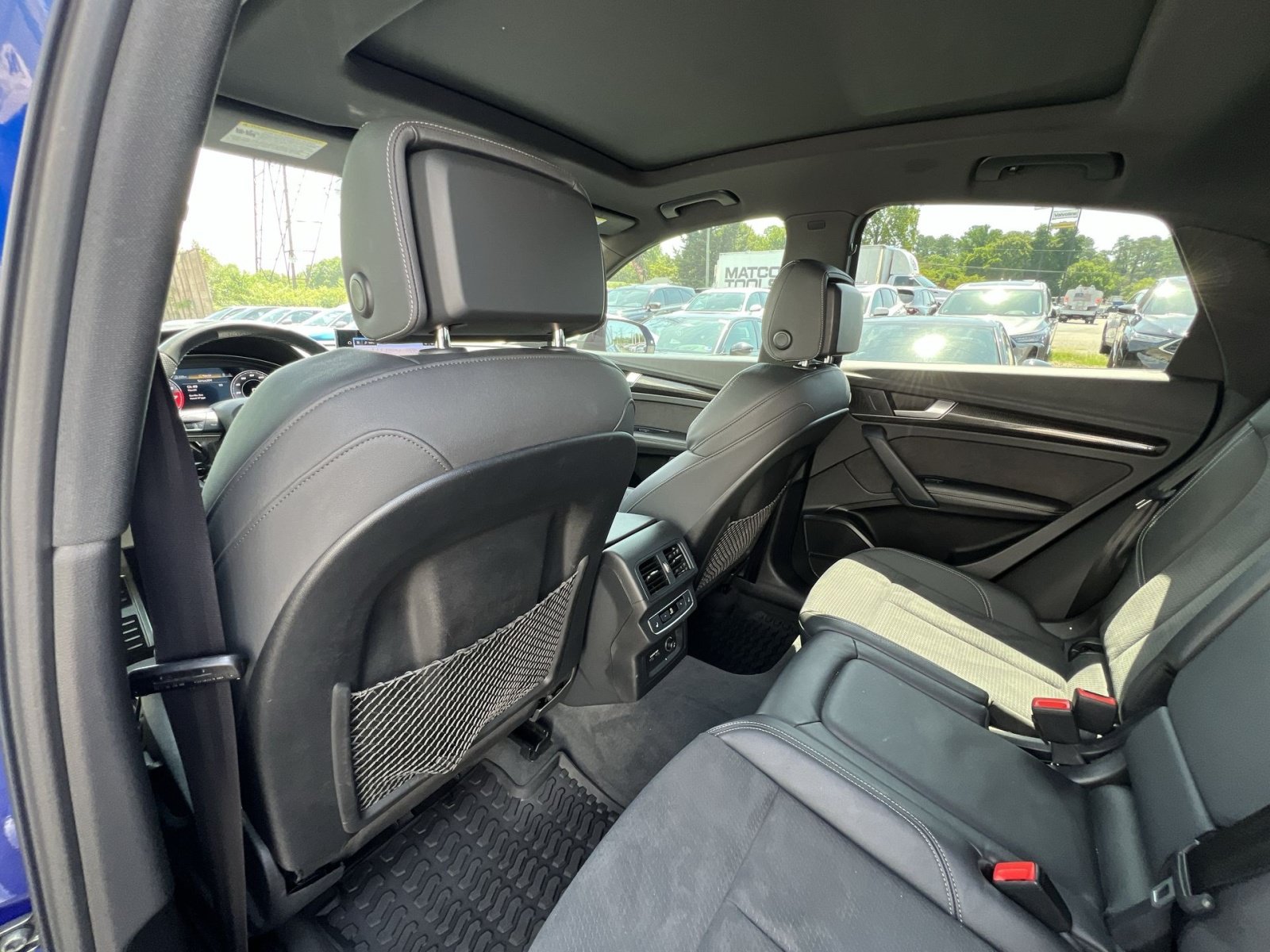 Used 2022 Audi SQ5 Prestige AWD/4WD image 27