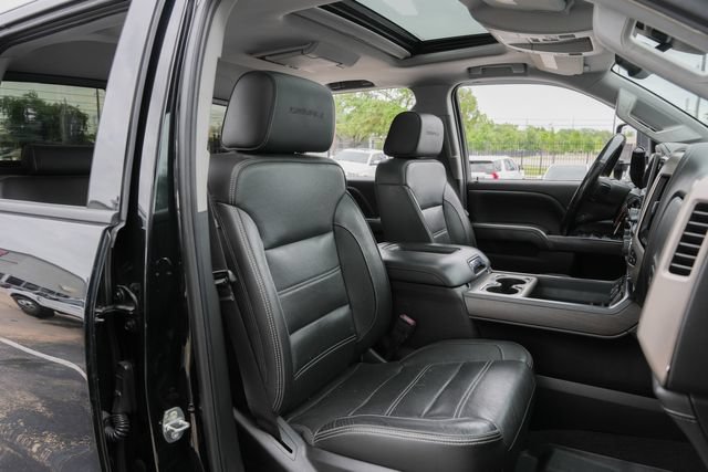 Used 2018 GMC Sierra 2500 Denali w/ Duramax Plus Package AWD/4WD image 36