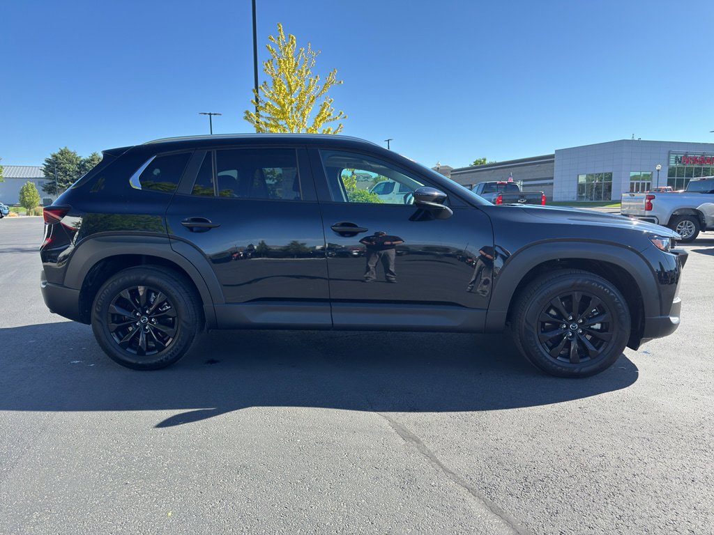 Used 2025 MAZDA CX-50 AWD 2.5 S w/ Premium Package image 2