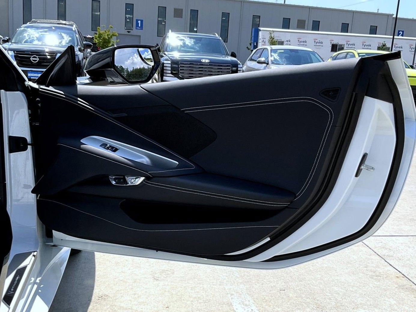 Used 2024 Chevrolet Corvette Stingray Coupe w/ 1LT image 15