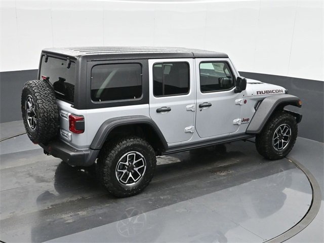 Used 2024 Jeep Wrangler Unlimited Rubicon w/ Capability Package image 30