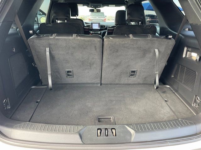 Used 2023 Ford Explorer ST-Line image 23