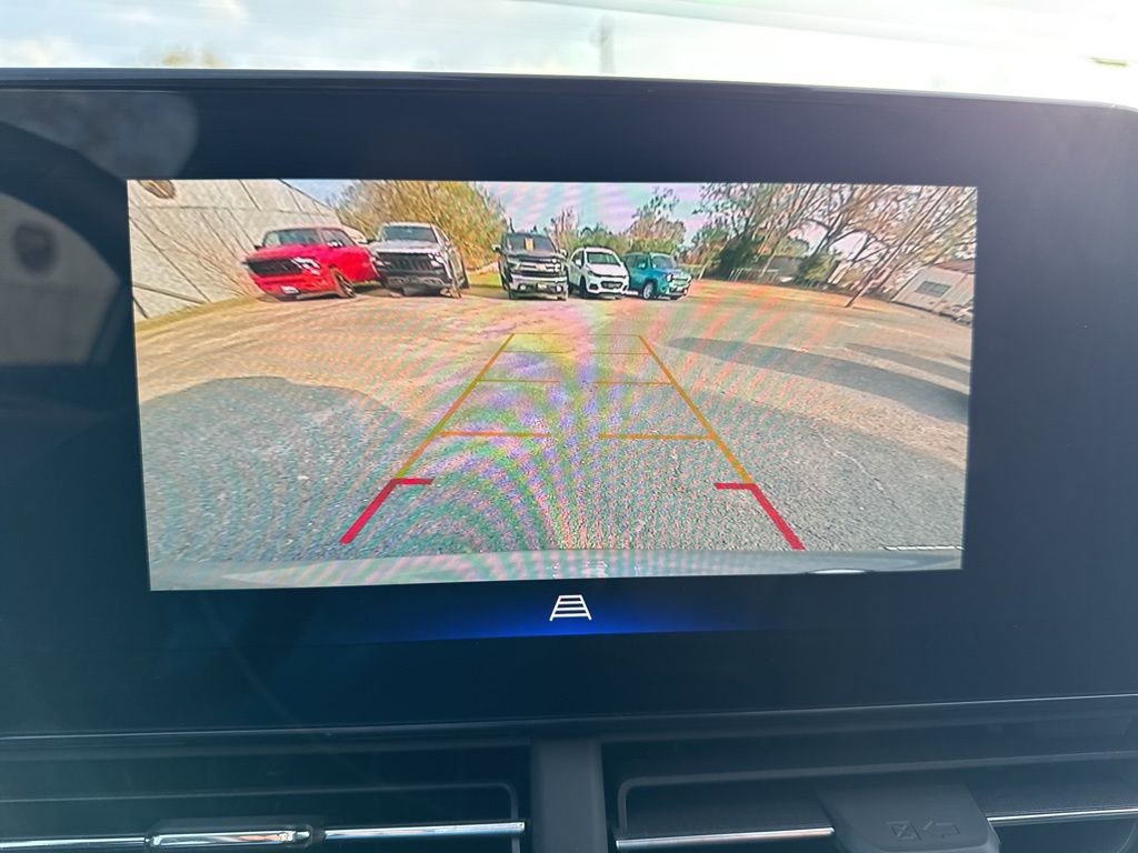 New 2026 Chevrolet Trax LT w/ LT Convenience Package image 24