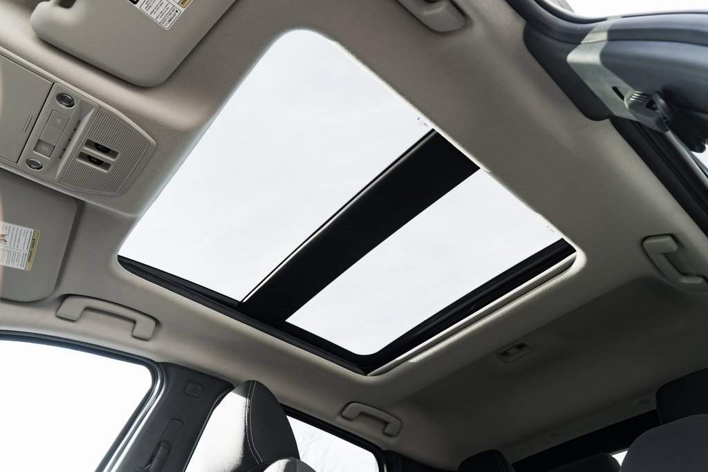 New 2026 Nissan Kicks SV image 18