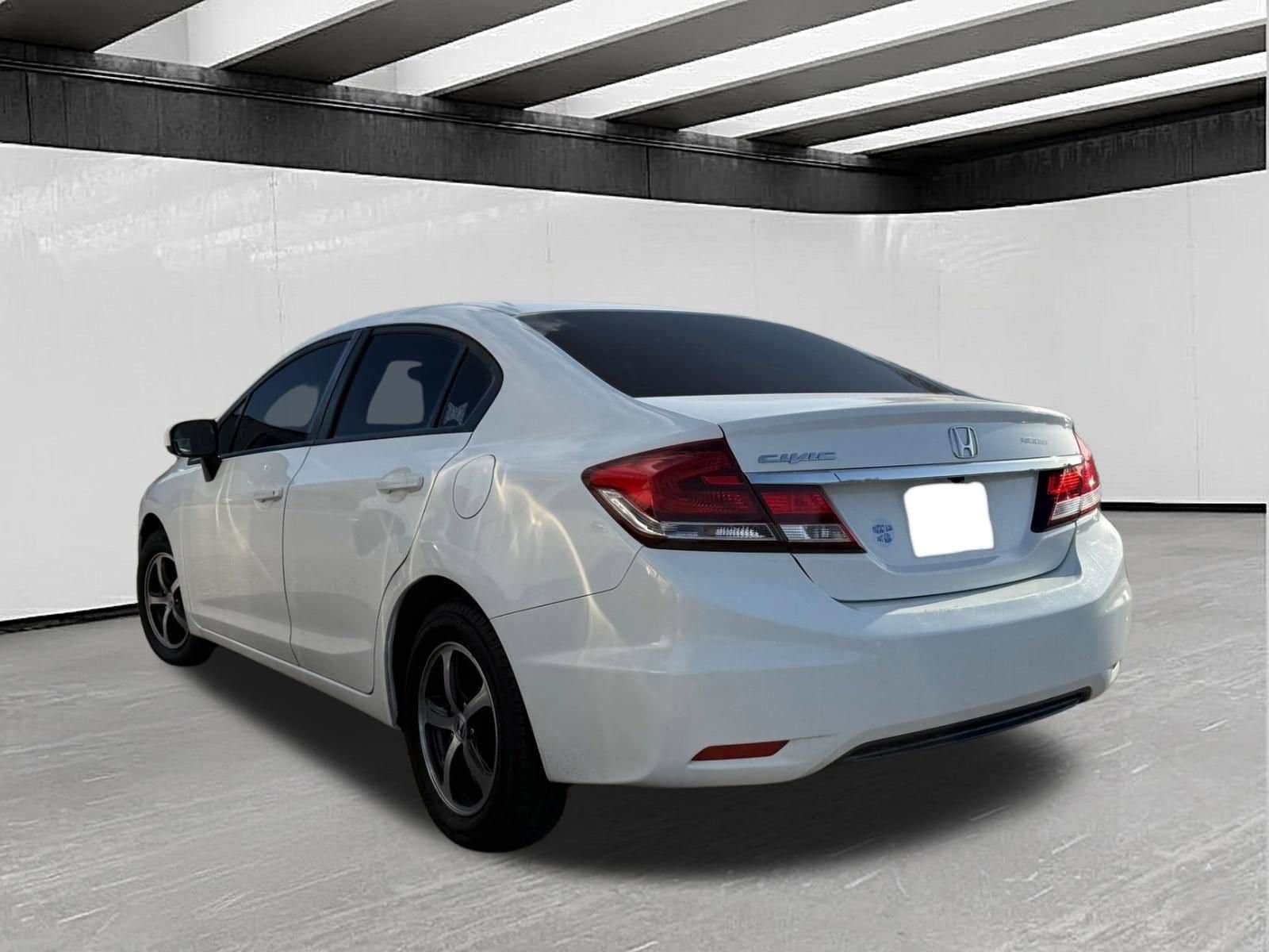 Used 2015 Honda Civic SE image 3