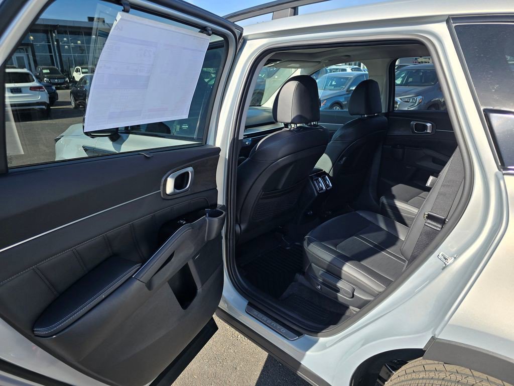 New 2026 Kia Sorento SX AWD/4WD image 16