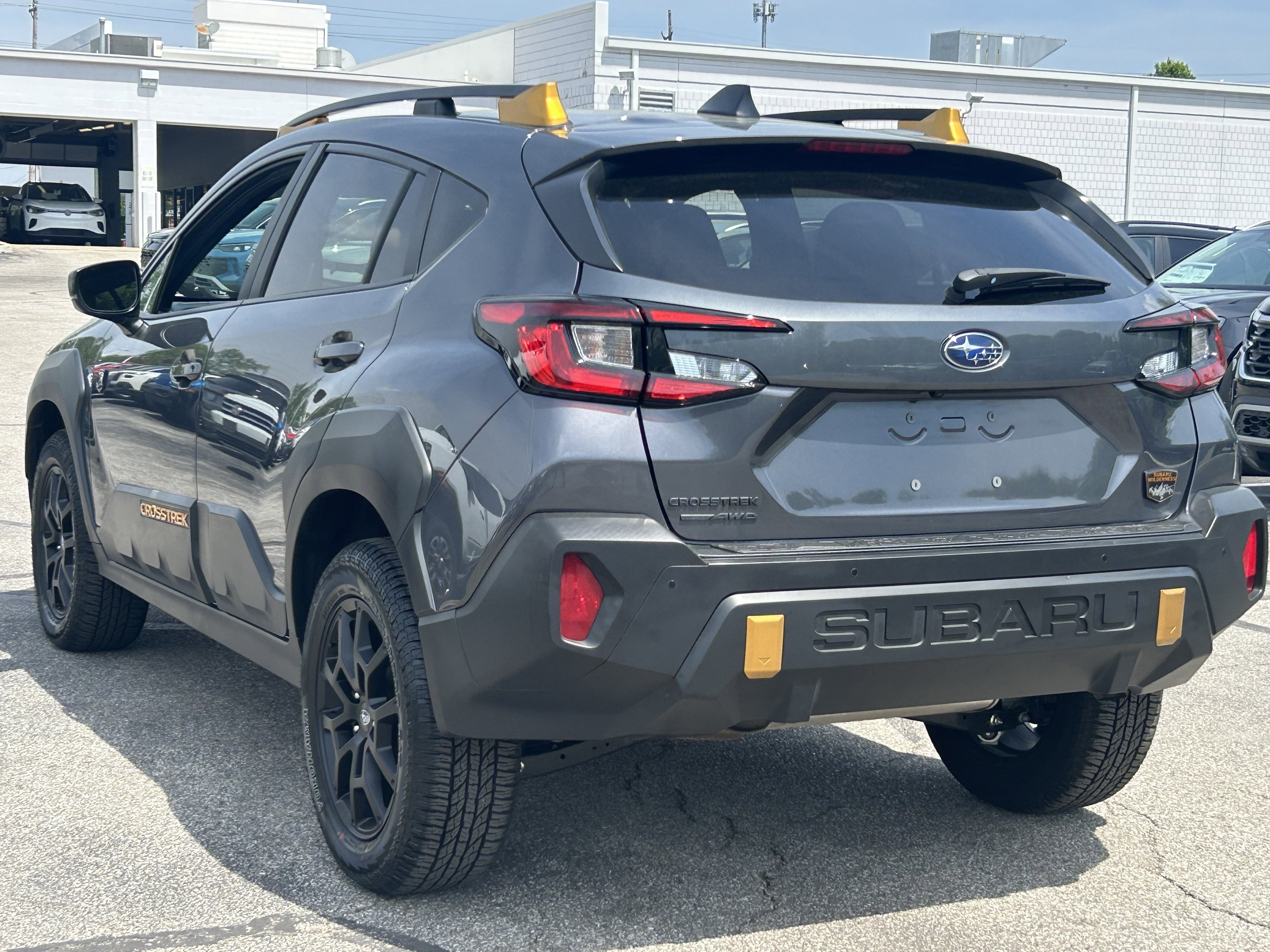 Used 2025 Subaru Crosstrek 2.5i Wilderness AWD/4WD image 5