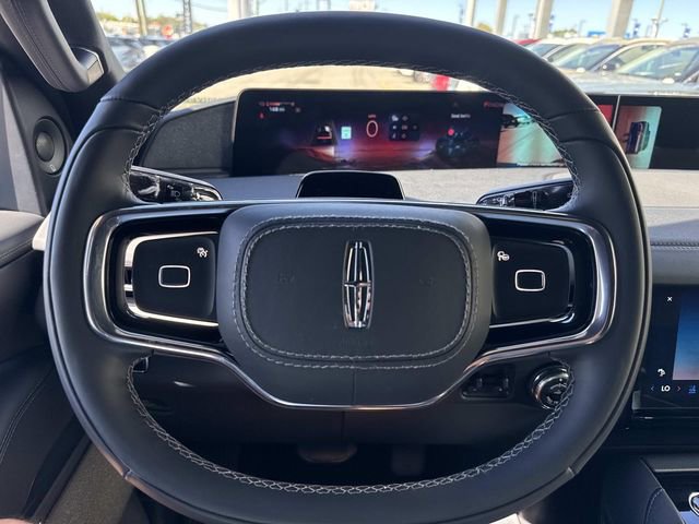 New 2025 Lincoln Navigator Reserve w/ Jet Appearance Package image 29