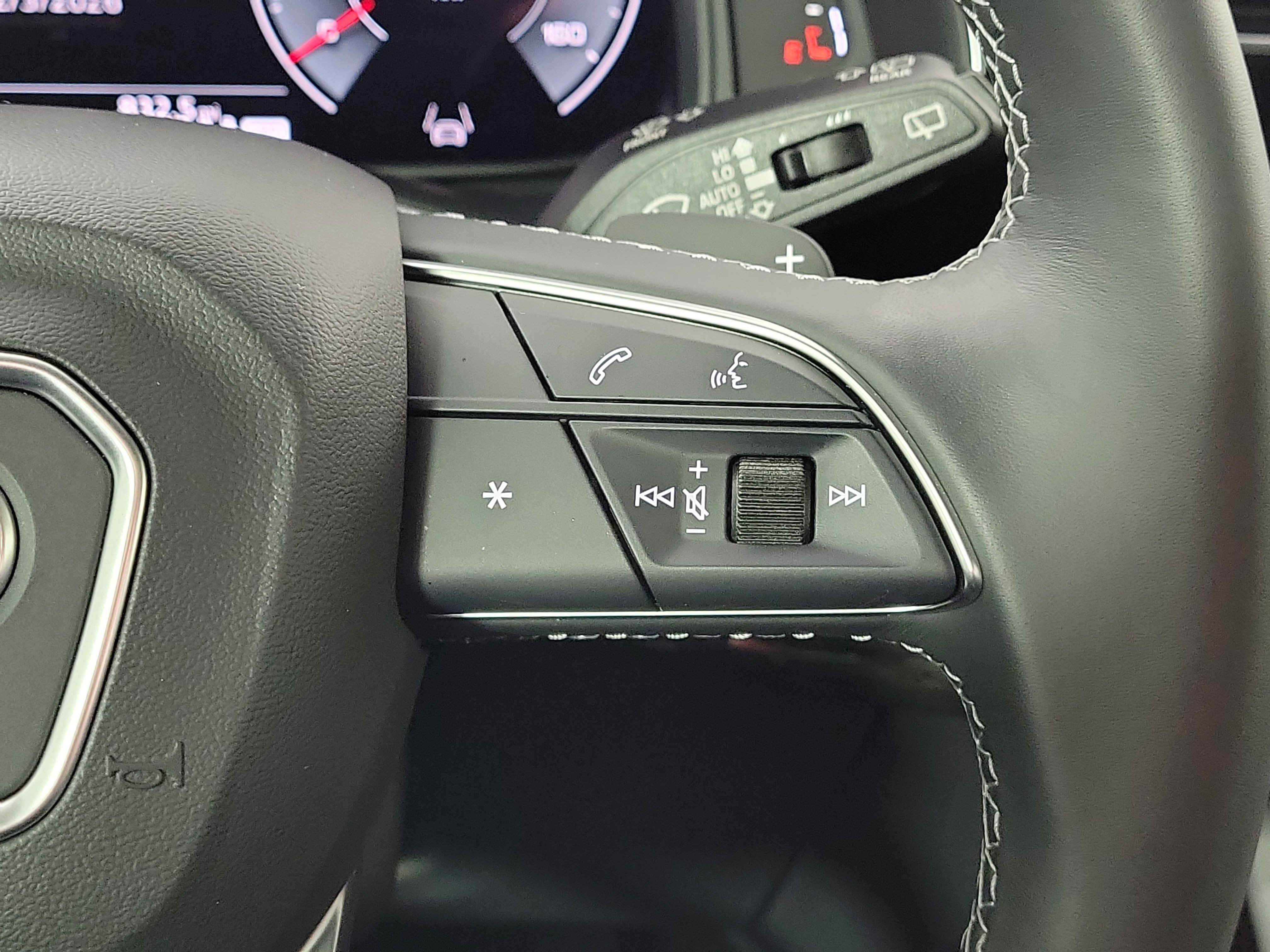 Used 2026 Audi Q8 Premium Plus image 14