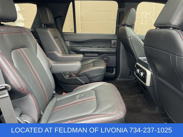 Used 2022 Ford Expedition Limited image 28