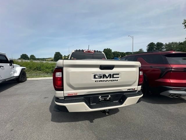 Used 2026 GMC Canyon AT4 w/ Nightfall Essentials Package AWD/4WD image 26