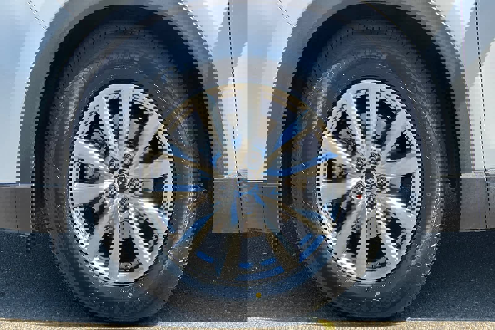 Used 2018 MAZDA CX-9 Touring image 32