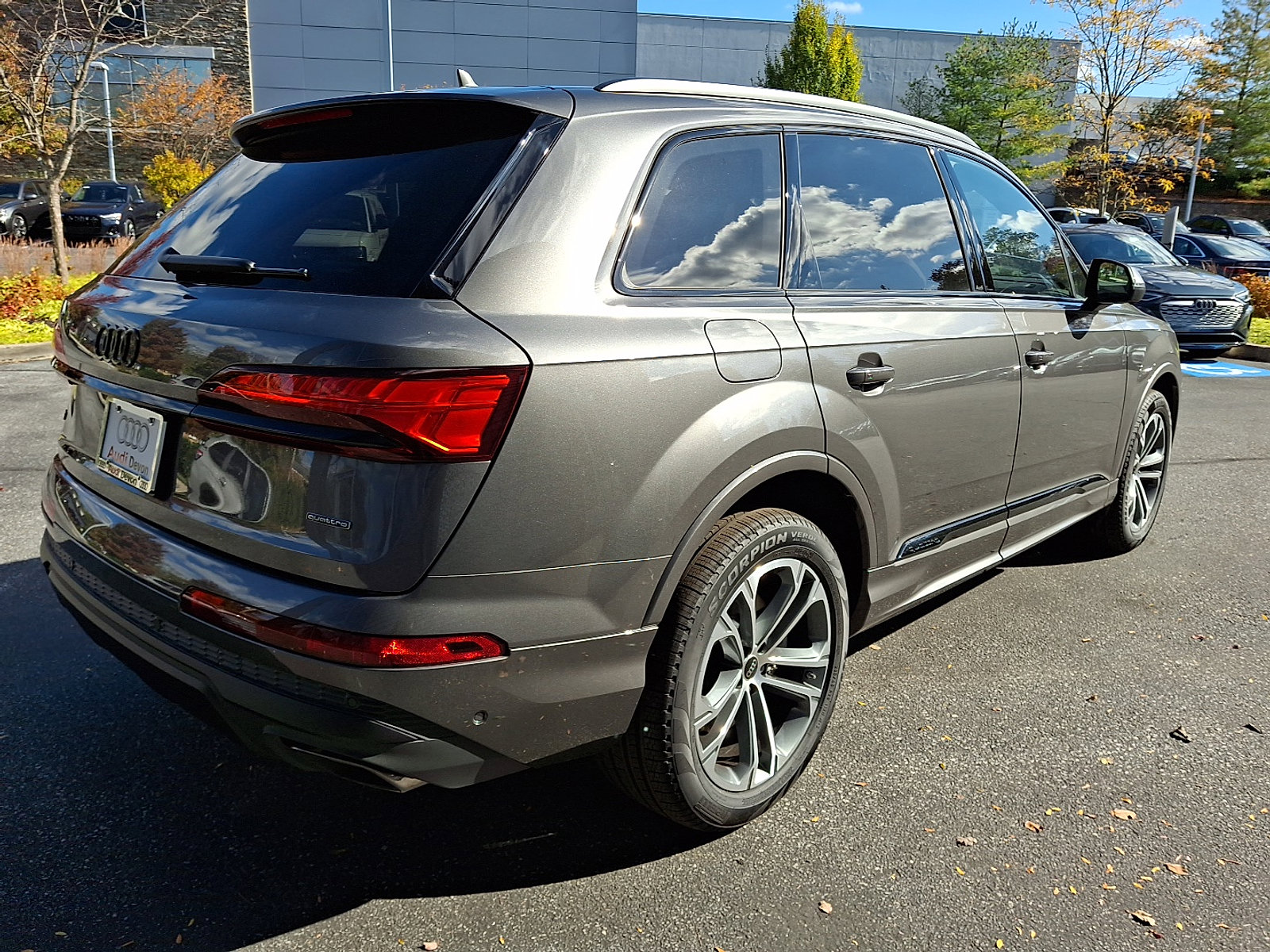 New 2026 Audi Q7 2.0T Premium Plus image 4