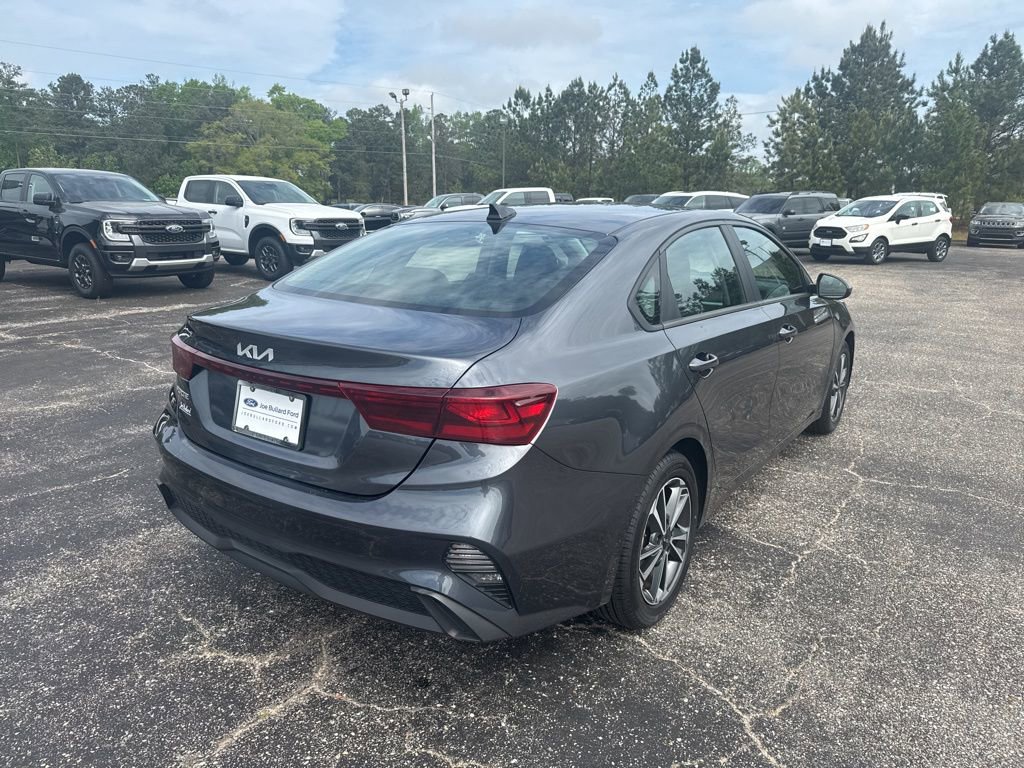 Used 2023 Kia Forte LXS FWD image 21