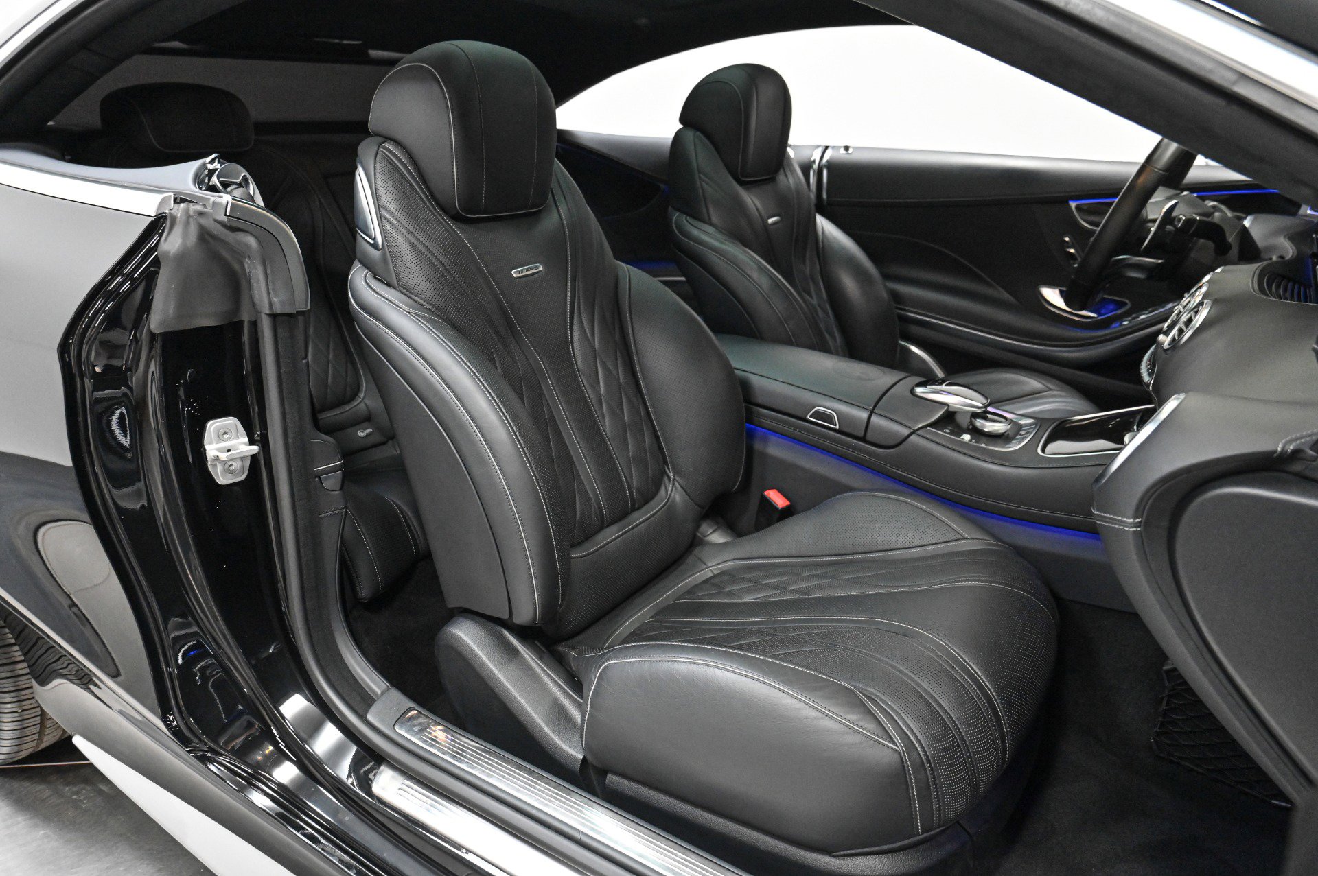 Used 2016 Mercedes-Benz S 63 AMG 4MATIC Coupe image 30