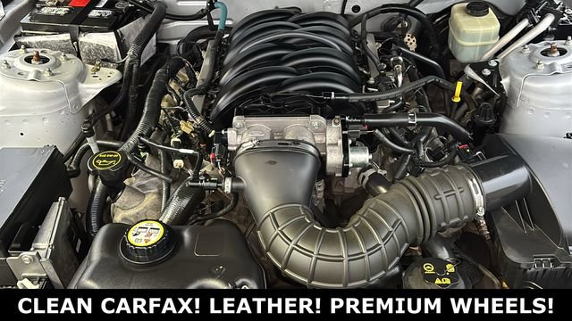 Used 2005 Ford Mustang GT Premium image 30