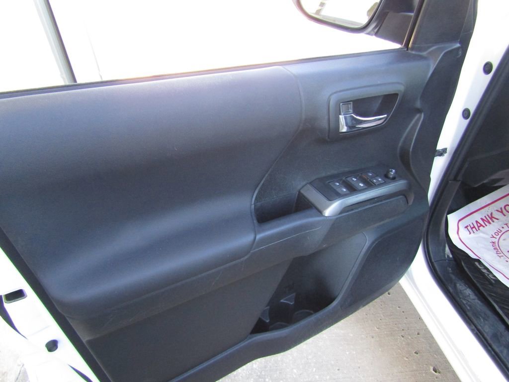 Used 2023 Toyota Tacoma 4x4 Double Cab image 20