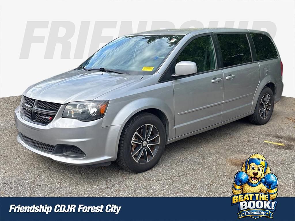 Used 2017 Dodge Grand Caravan SE FWD image 1