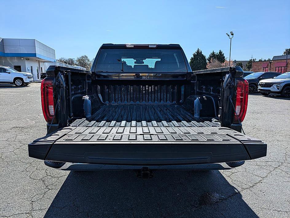 Used 2024 GMC Sierra 1500 SLT image 29