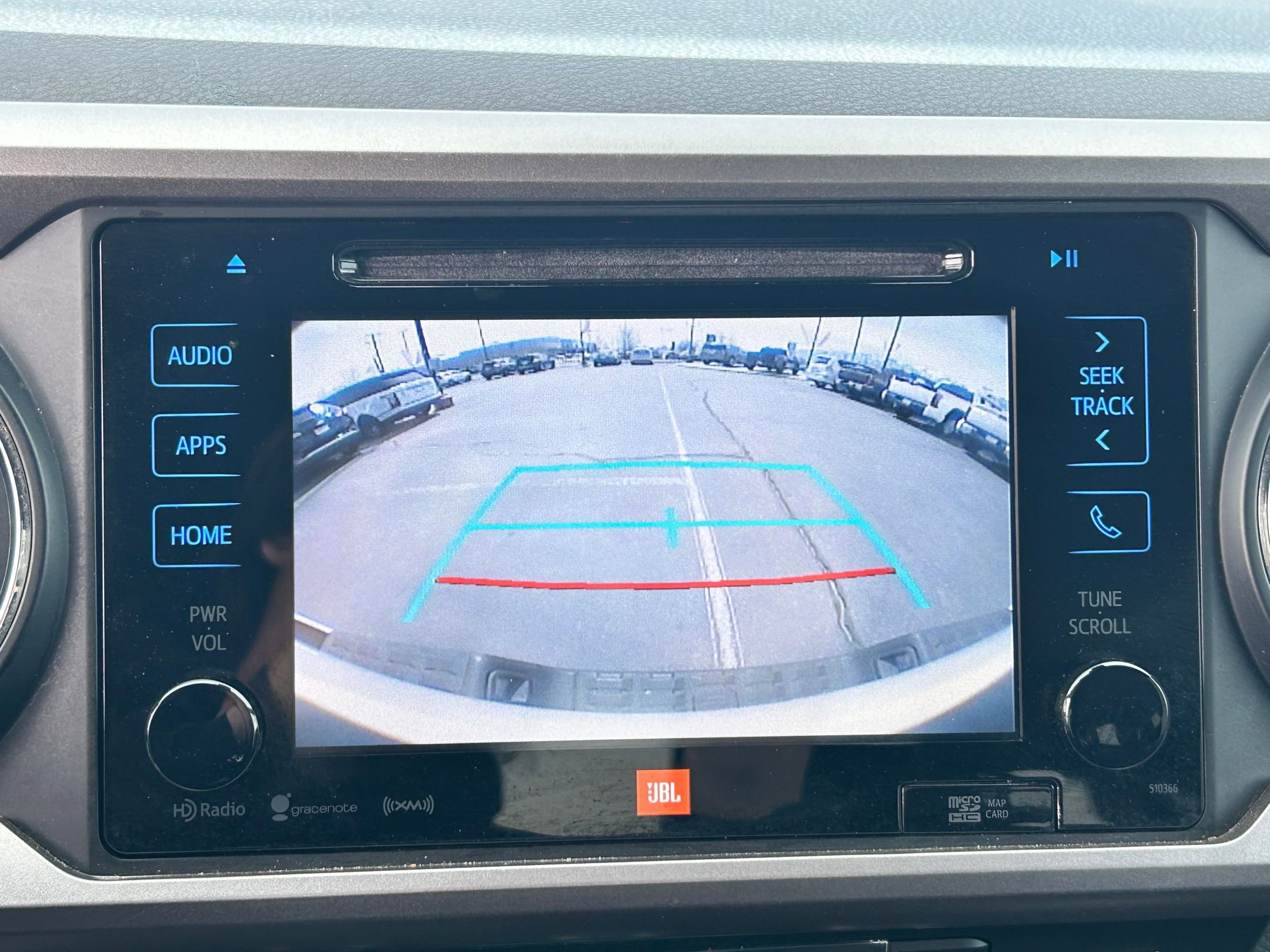 Used 2019 Toyota Tacoma Limited image 20