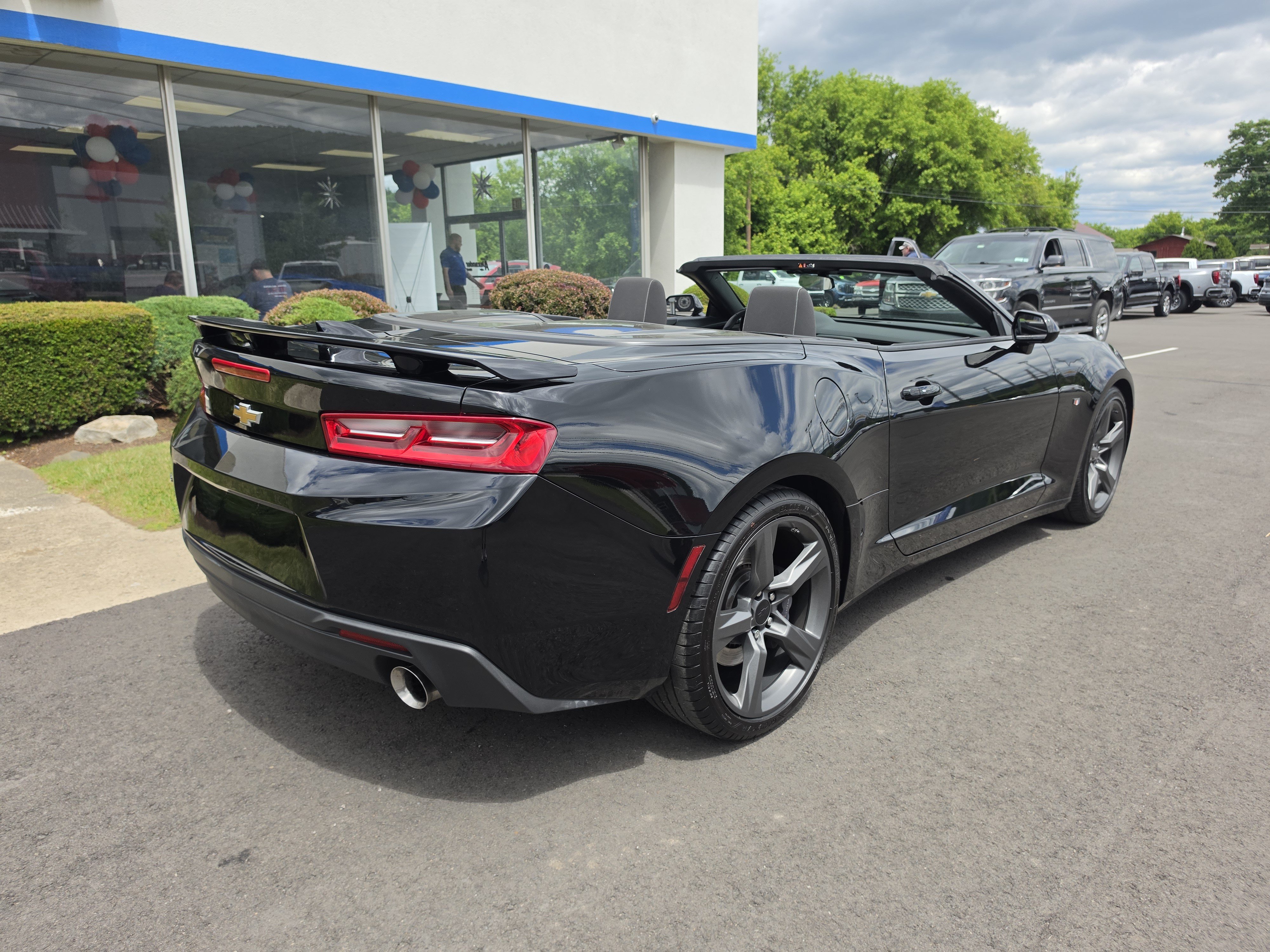 Used 2018 Chevrolet Camaro SS RWD video 3