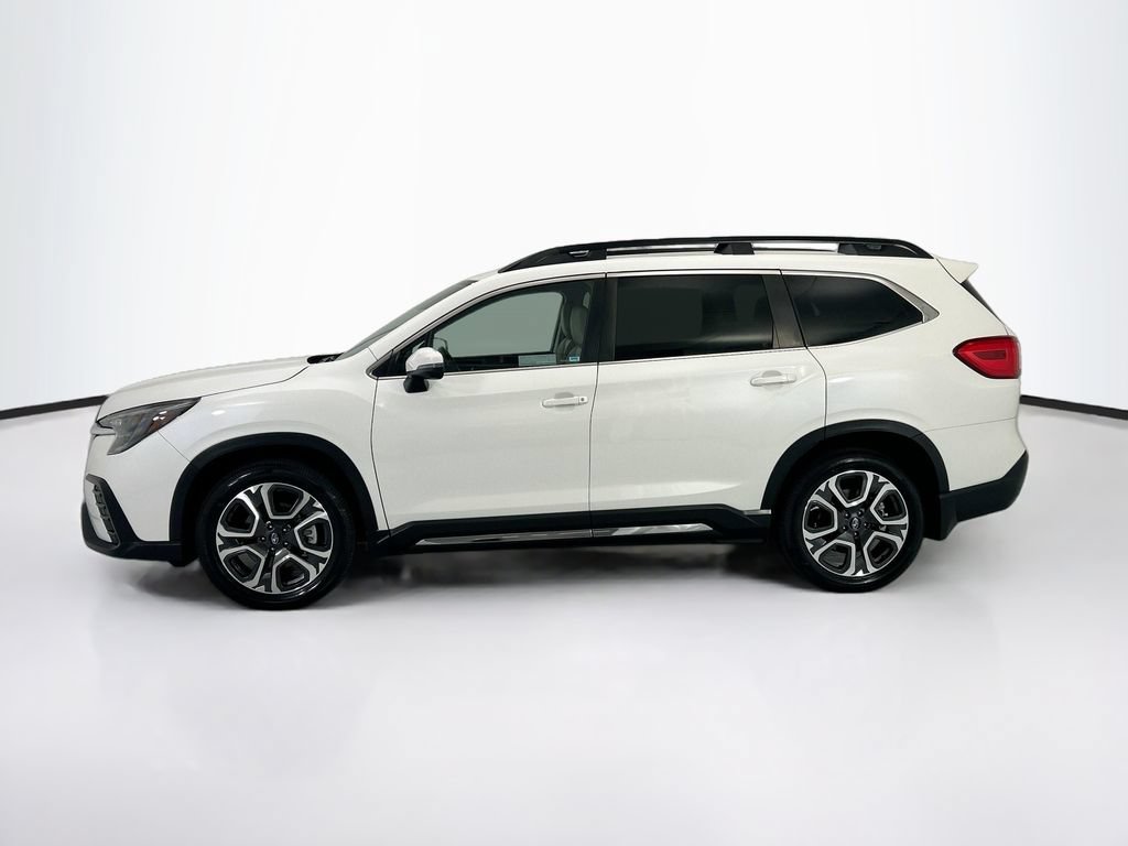 Used 2023 Subaru Ascent Limited AWD/4WD image 8