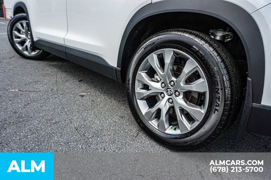 Used 2026 Toyota Grand Highlander AWD image 15