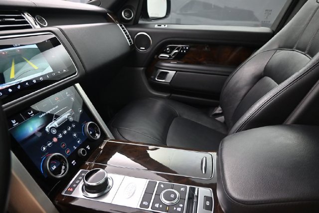 Used 2021 Land Rover Range Rover AWD/4WD image 13