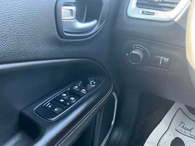 Used 2018 Jeep Compass Sport AWD/4WD image 24