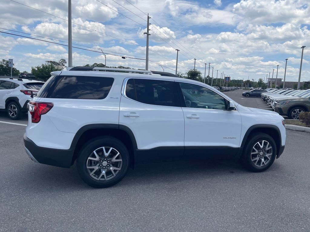 Used 2022 GMC Acadia SLE w/ Driver Convenience Package FWD image 5