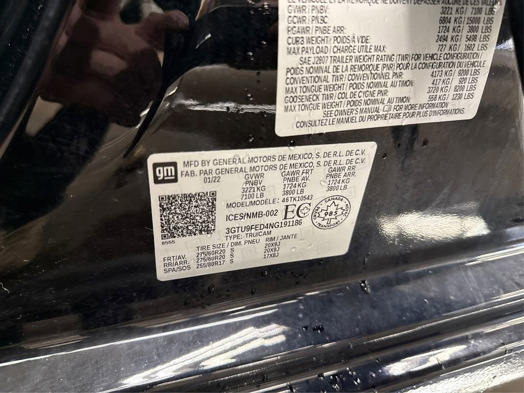 Used 2022 GMC Sierra 1500 Denali w/ Driver Alert Package II AWD/4WD image 17