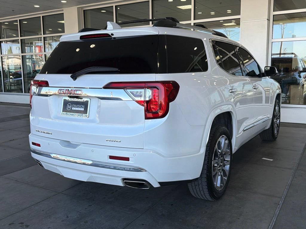 Used 2021 GMC Acadia Denali w/ Denali Ultimate Package AWD/4WD image 13