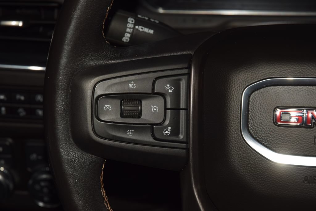 Used 2023 GMC Yukon XL AT4 w/ AT4 Premium Package AWD/4WD image 39
