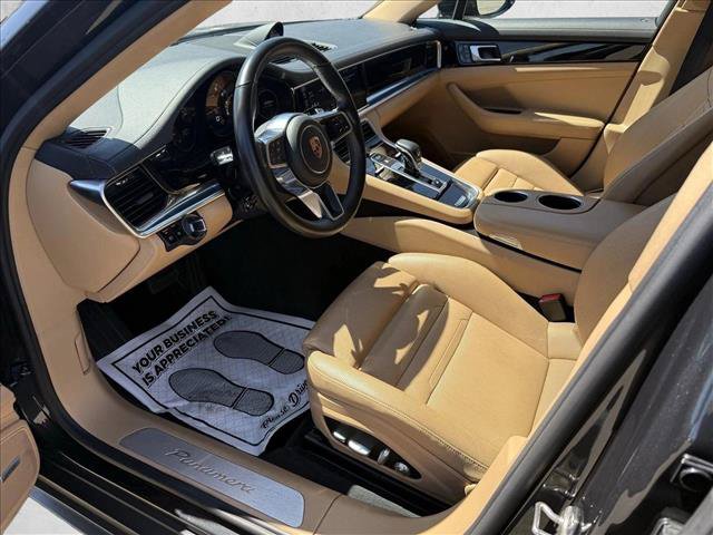 Used 2019 Porsche Panamera image 4