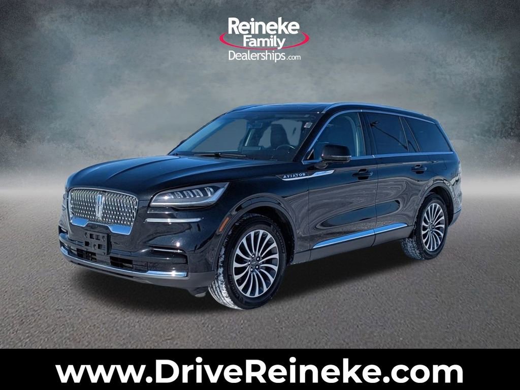 Used 2024 Lincoln Aviator Reserve AWD/4WD image 1