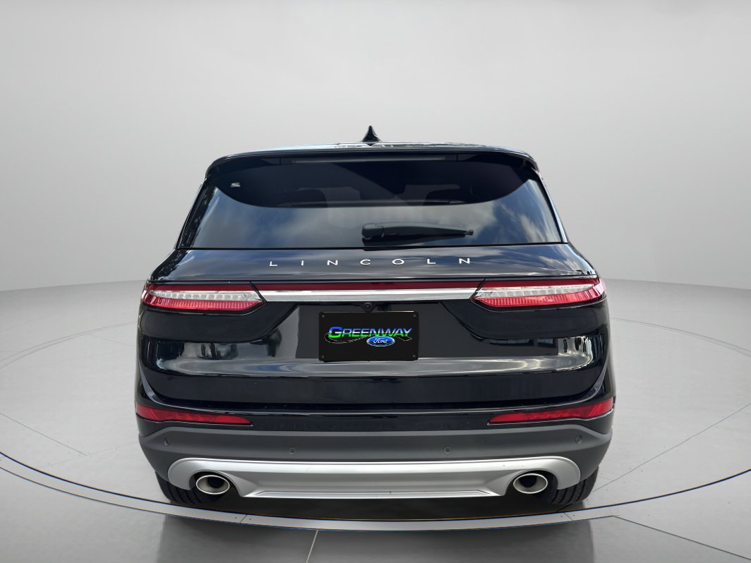 Used 2025 Lincoln Corsair FWD w/ Equipment Group 101A image 4