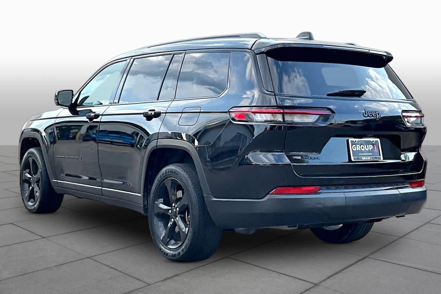 Used 2021 Jeep Grand Cherokee L Laredo AWD/4WD image 12