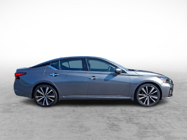 Used 2023 Nissan Altima 2.5 SL FWD image 7
