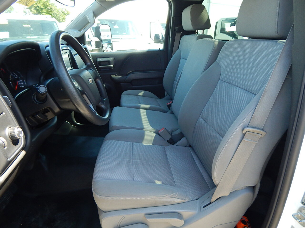 Used 2015 Chevrolet Silverado 3500 W/T RWD image 21