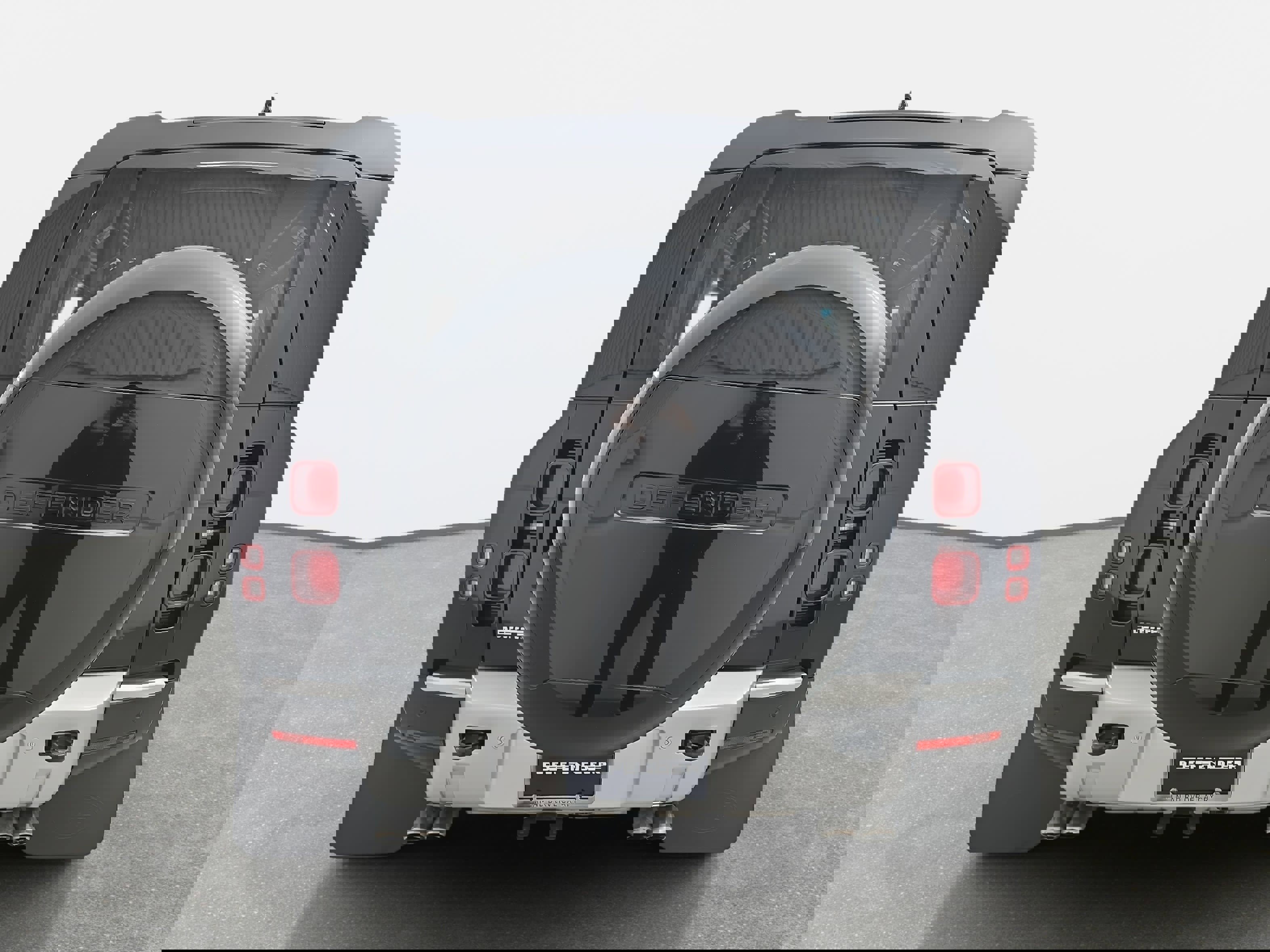 Certified 2024 Land Rover Defender 110 SE image 6