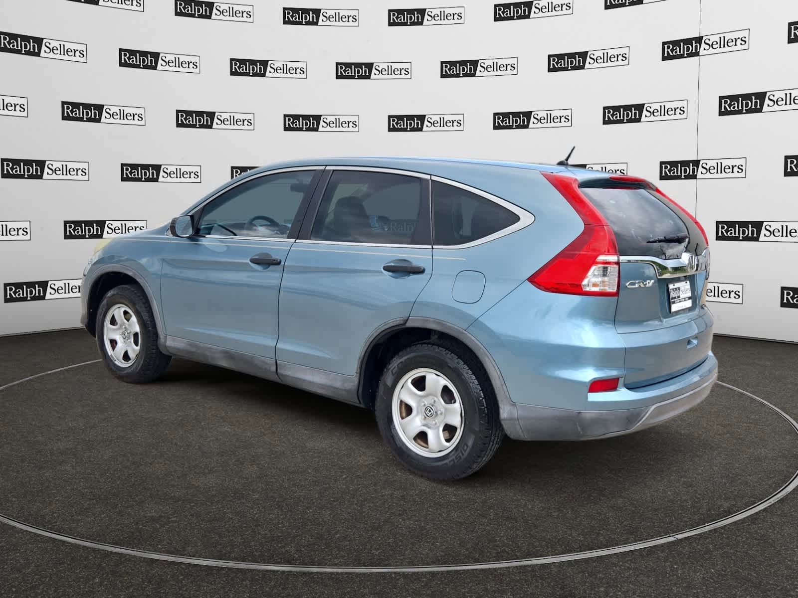 Used 2015 Honda CR-V LX image 4