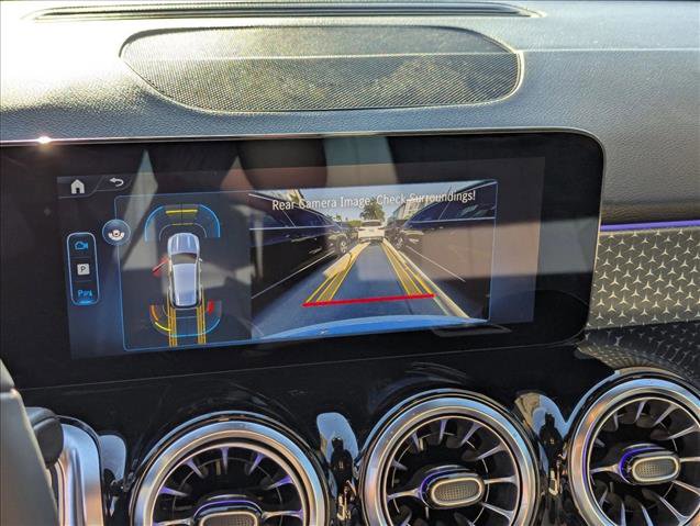 New 2025 Mercedes-Benz GLB 250 image 12