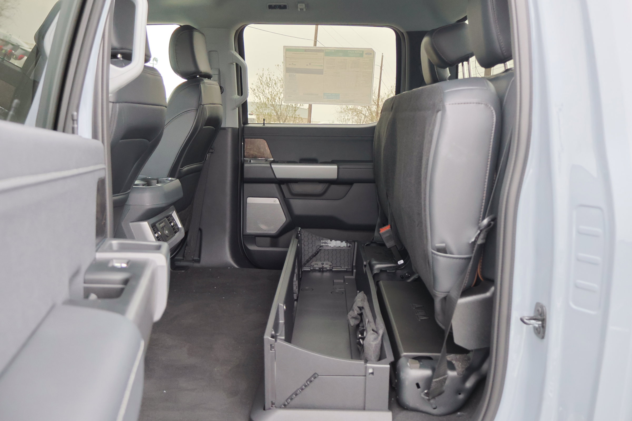 New 2026 Ford F450 Lariat w/ Chrome Package image 30