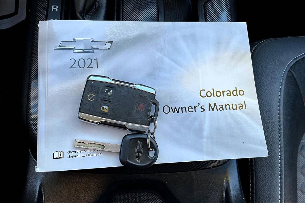 Used 2021 Chevrolet Colorado Z71 w/ Safety Package image 36