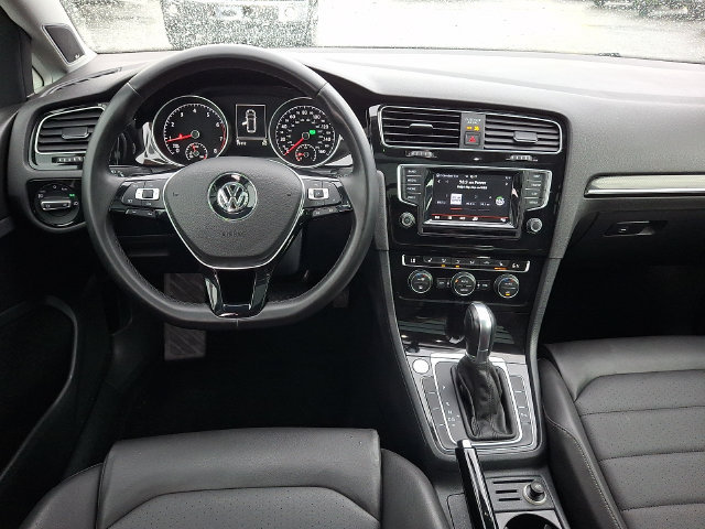 Used 2015 Volkswagen Golf SEL FWD image 11