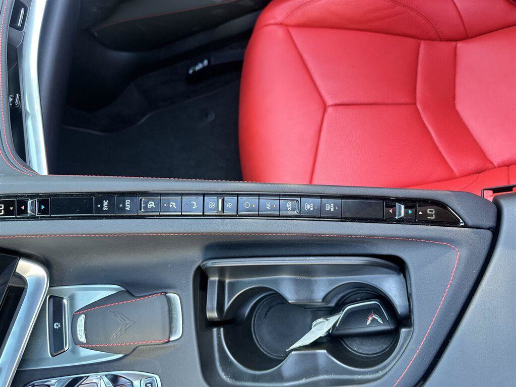 Used 2023 Chevrolet Corvette Stingray Coupe RWD image 25