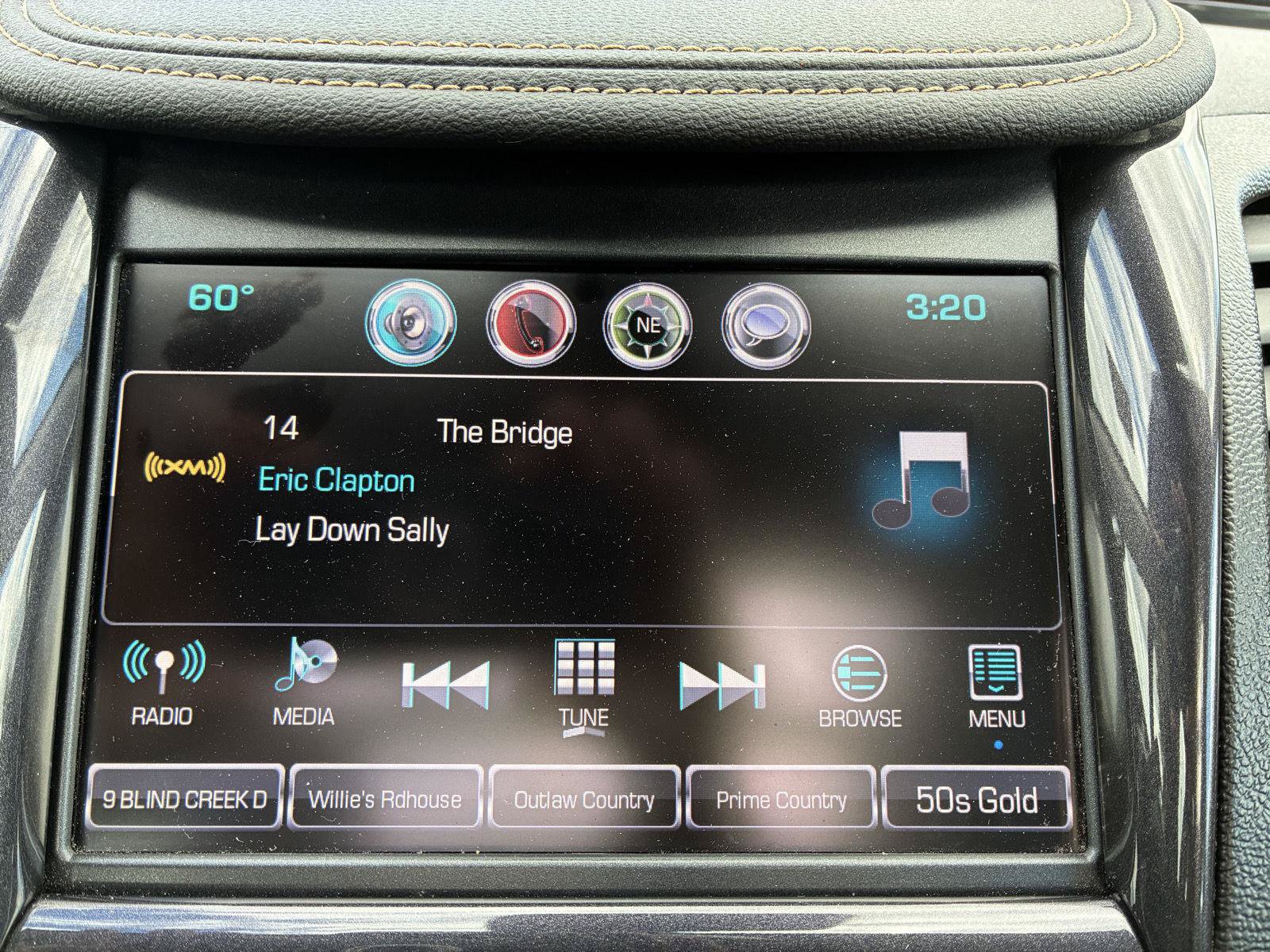 Used 2016 Chevrolet Impala LTZ w/ Enhanced Convenience Package FWD image 29