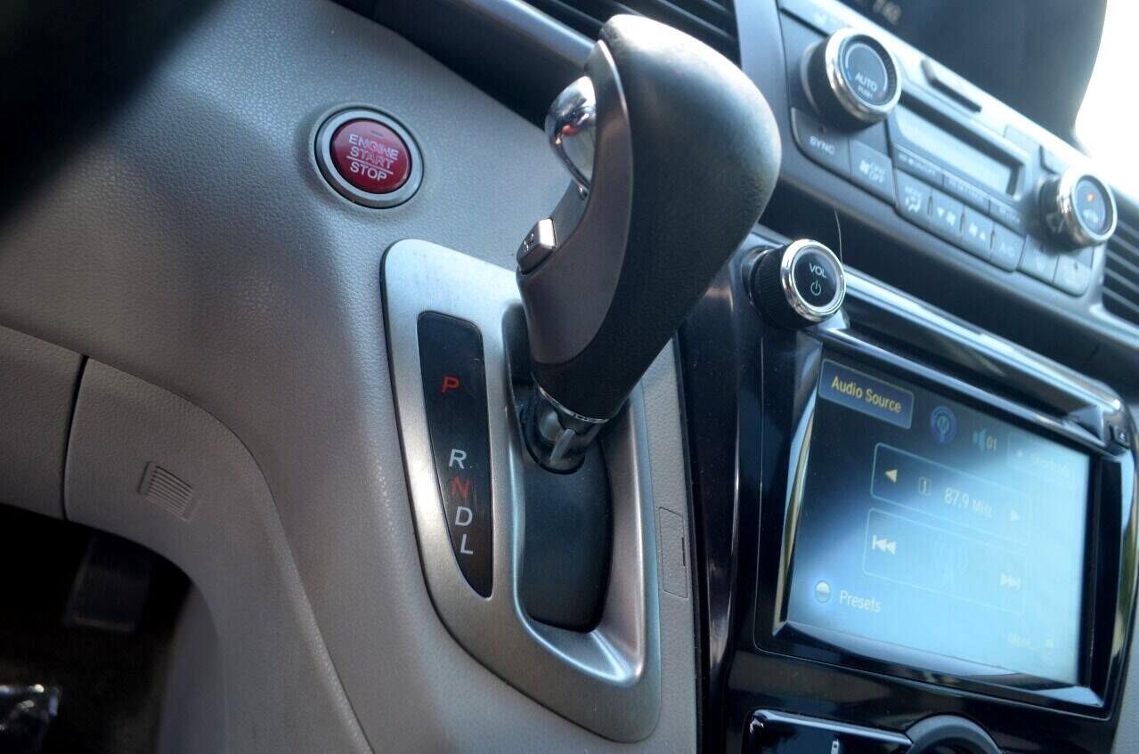 Used 2014 Honda Odyssey EX-L image 41