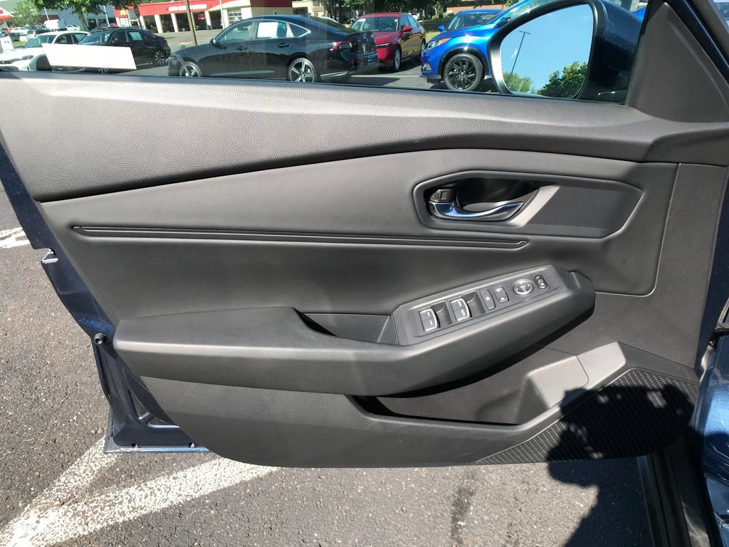 Certified 2023 Honda Accord EX image 16